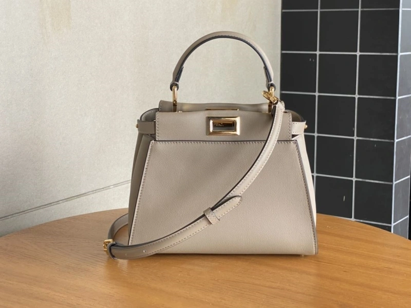 Fendi Top Handle Bags 4222C-0344
