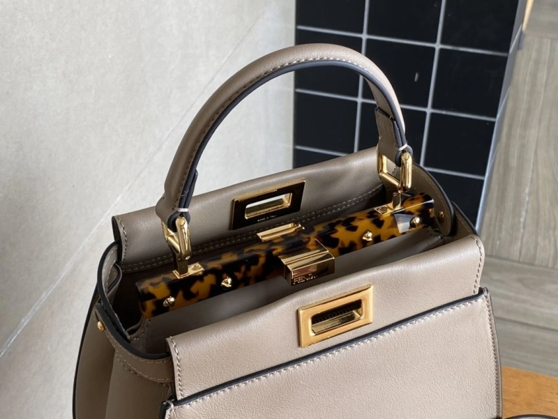 Fendi Top Handle Bags 4222C-0344