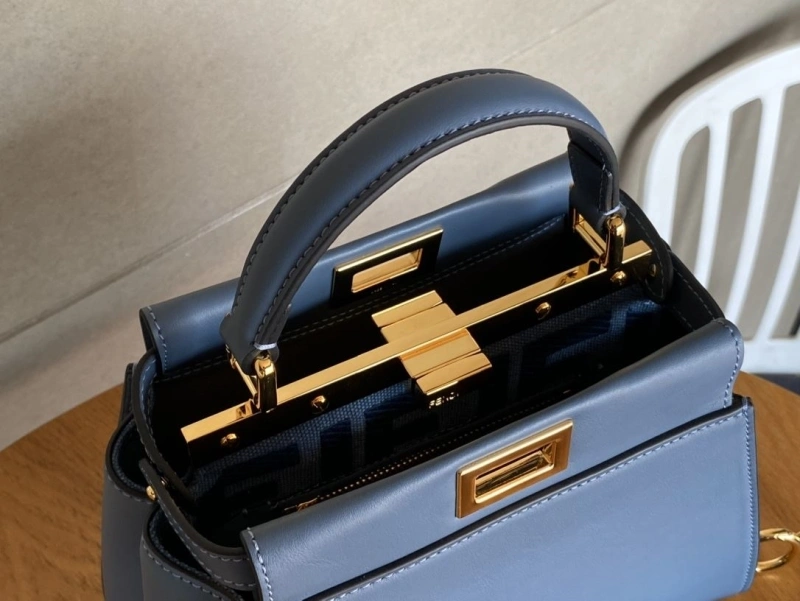 Fendi Top Handle Bags 4222C-0345