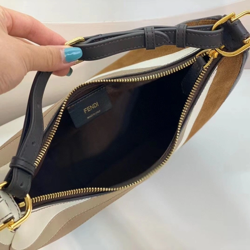 Fendi Top Handle Bags 4222C-0373