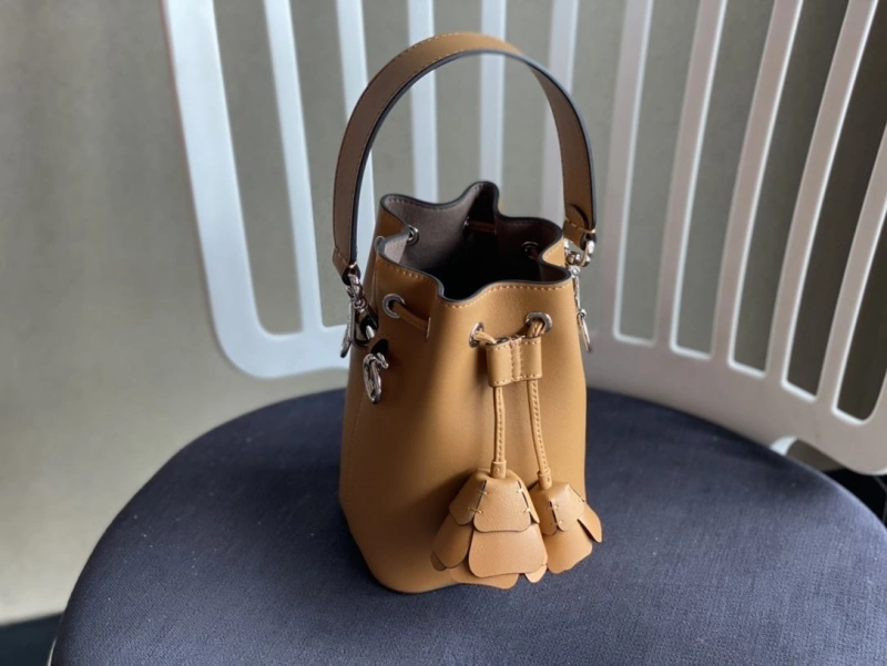 Fendi Bucket Bags 4222C-0382
