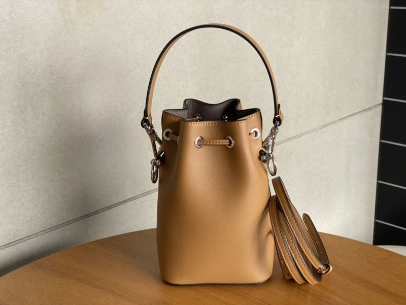 Fendi Bucket Bags 4222C-0383