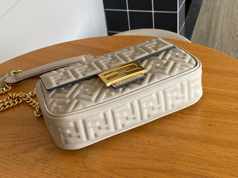 Fendi Top Handle Bags 4222C-0396