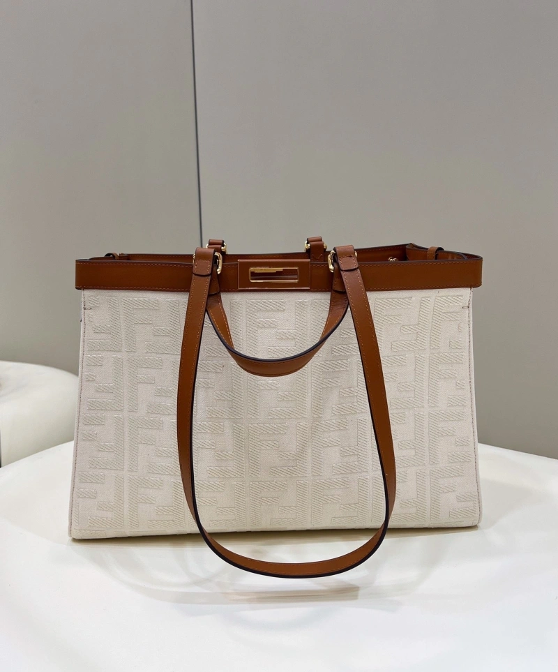 Fendi Shopping Bags 4222C-0430