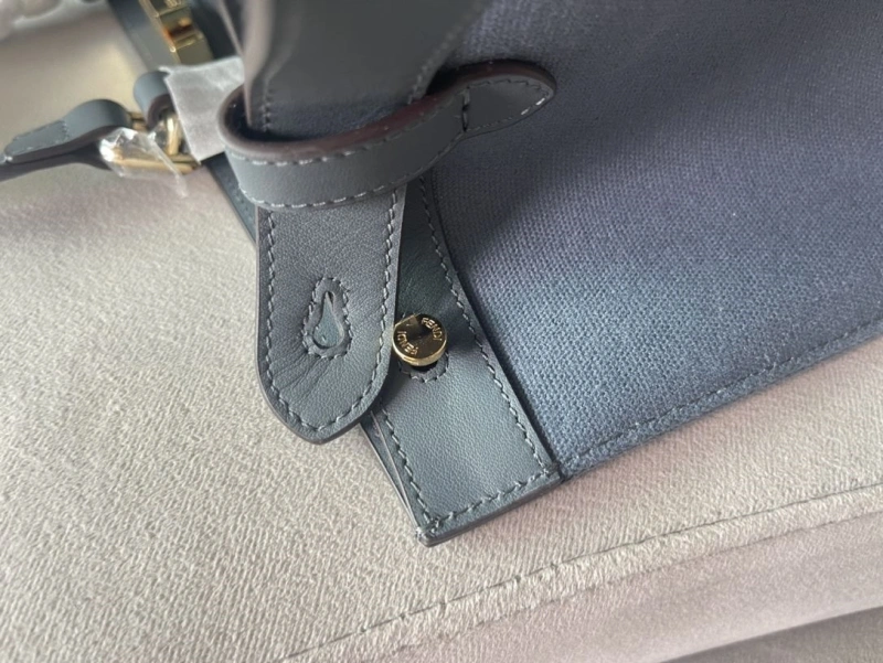 Fendi Shopping Bags 4222C-0438