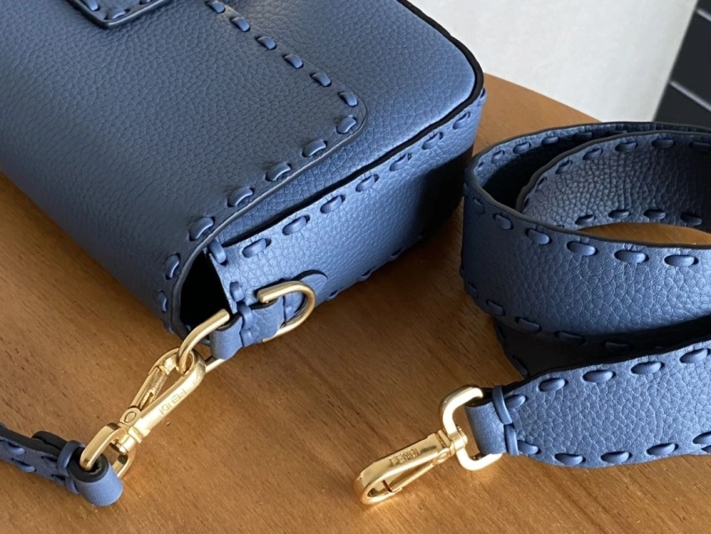 Fendi Baguette Bags 4222C-0439