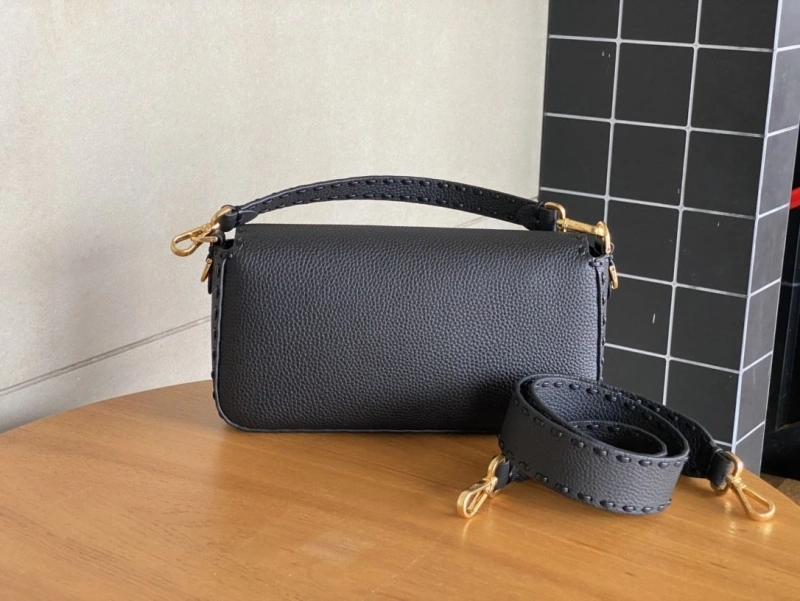 Fendi Baguette Bags 4222C-0441