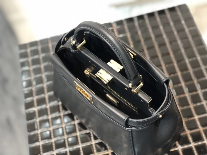 Fendi Top Handle Bags 4222C-0460