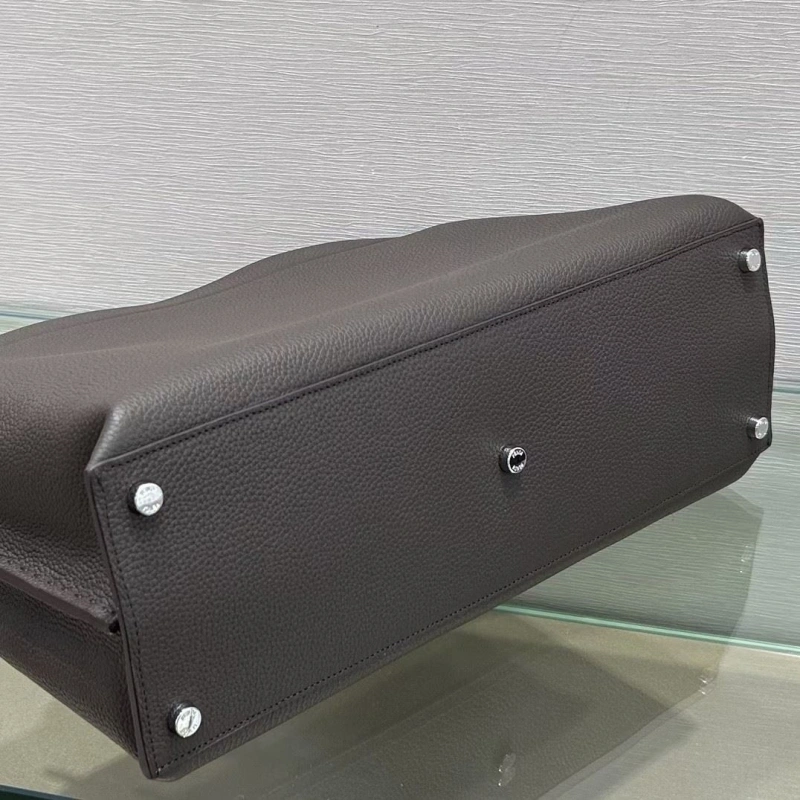 Fendi Shopping Bags 4222C-0494