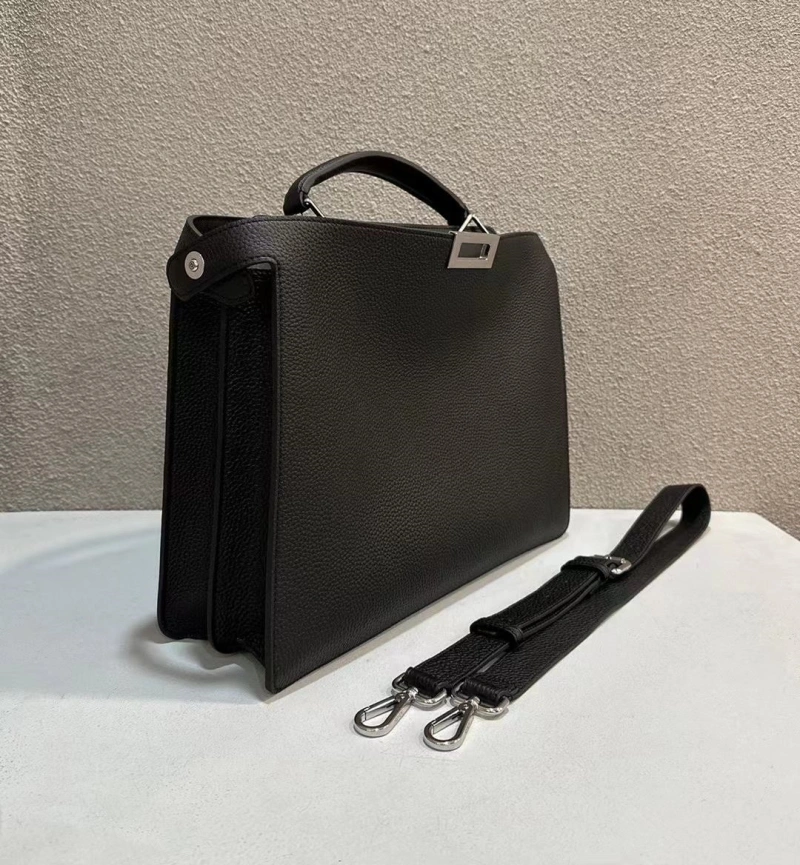 Fendi Shopping Bags 4222C-0495