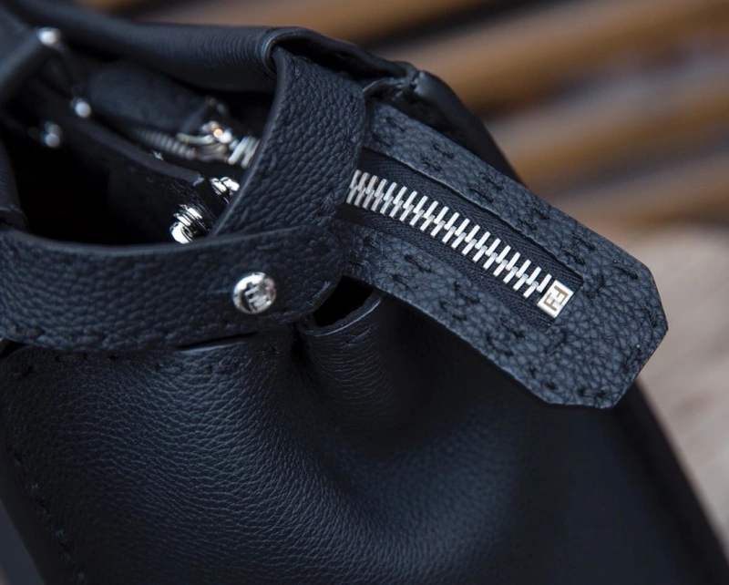 Fendi Shopping Bags 4222C-0496