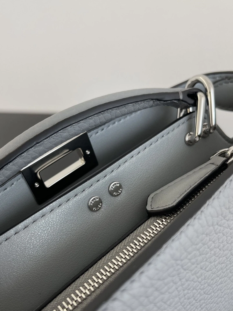 Fendi Top Handle Bags 4222C-0520