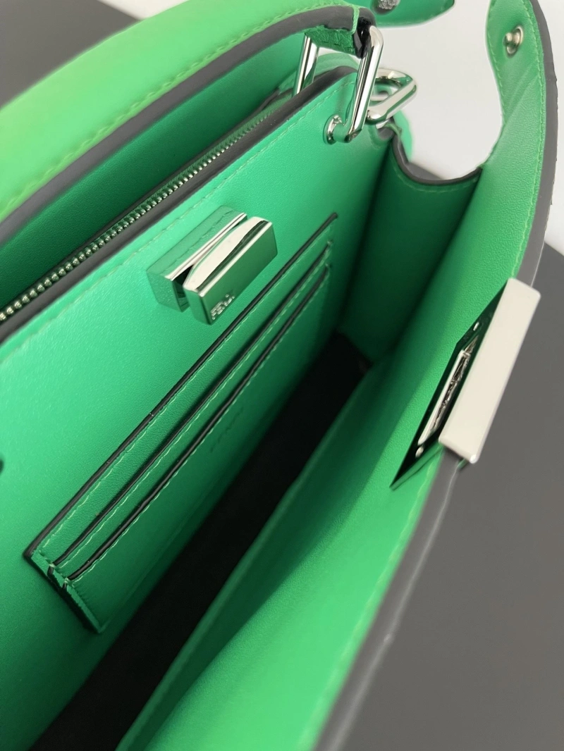 Fendi Top Handle Bags 4222C-0521