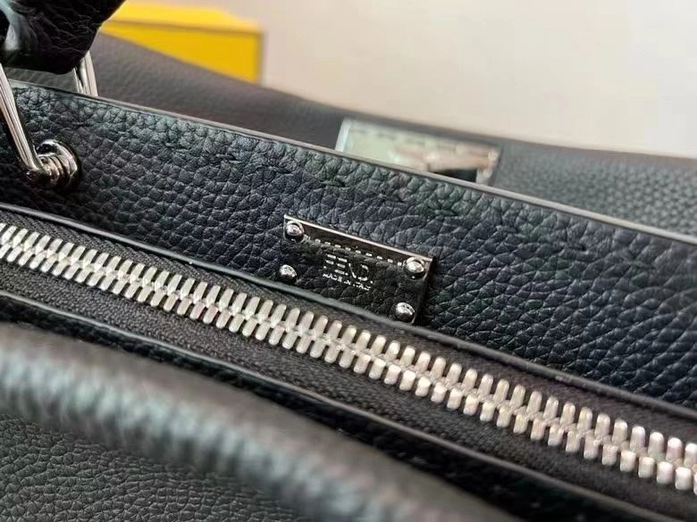 Fendi Shopping Bags 4222C-0523