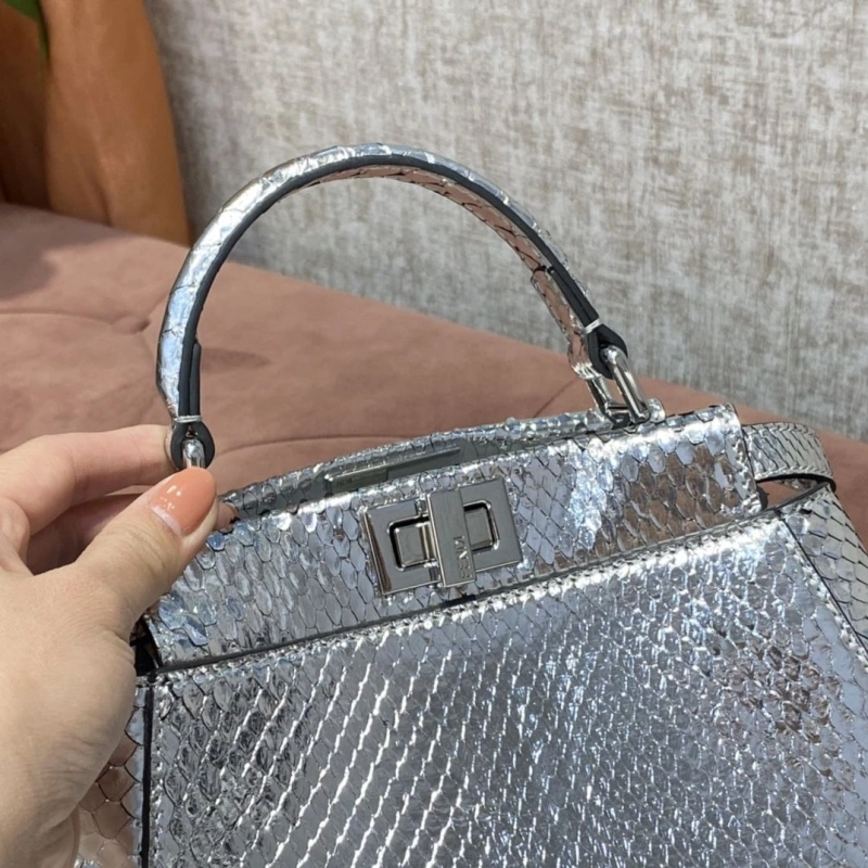 Fendi Top Handle Bags 4222C-0526