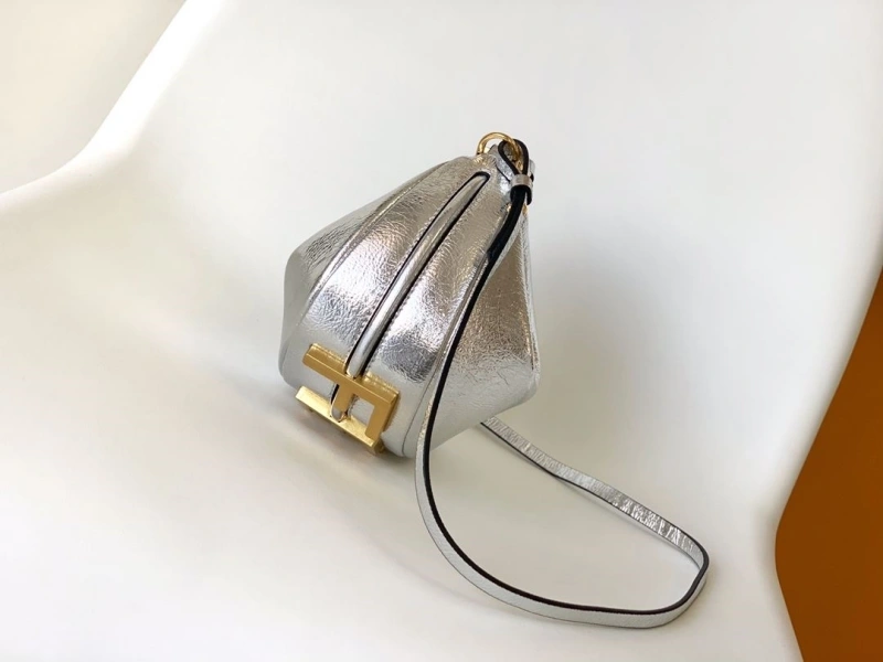 Fendi Top Handle Bags 4222C-0560