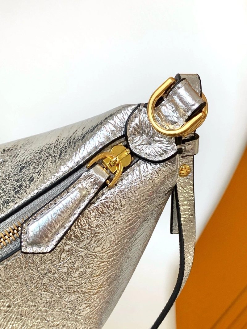 Fendi Top Handle Bags 4222C-0560