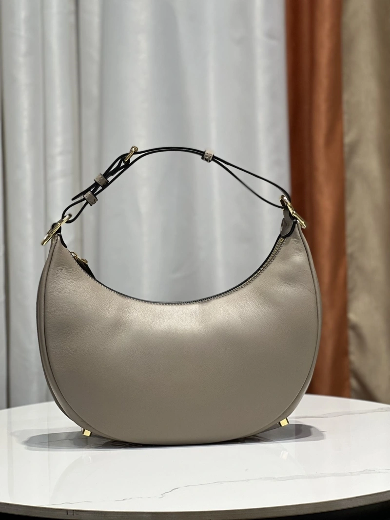 Fendi Top Handle Bags 4222C-0600