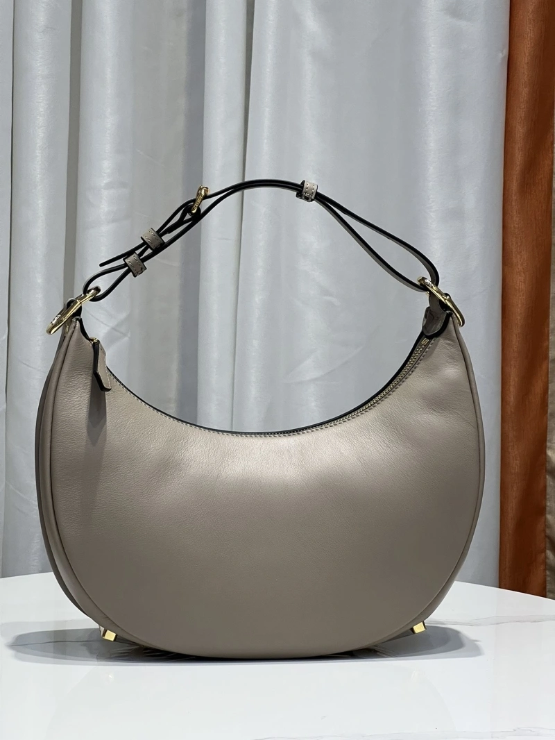 Fendi Top Handle Bags 4222C-0600