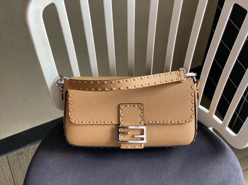 Fendi Baguette Bags 4222C-0607