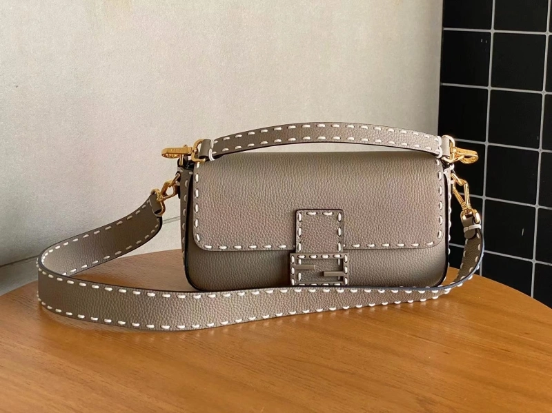 Fendi Baguette Bags 4222C-0608