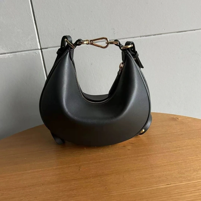 Fendi Top Handle Bags 4222C-0636