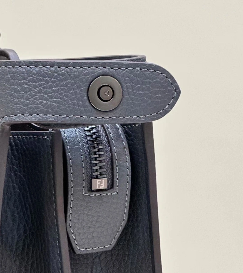 Fendi Shopping Bags 4222C-0668