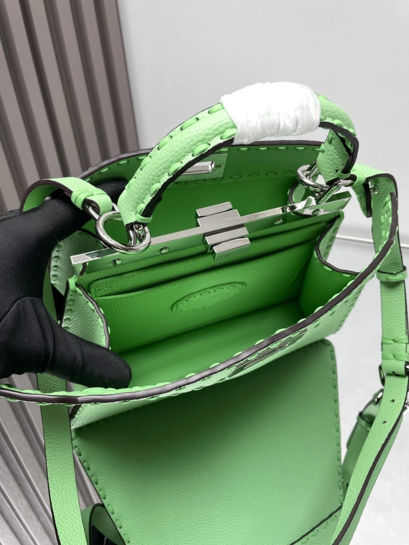 Fendi Top Handle Bags 4222C-0684