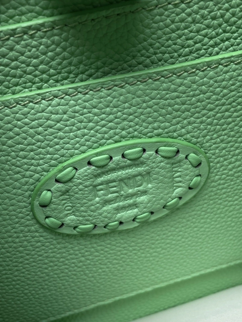 Fendi Top Handle Bags 4222C-0684