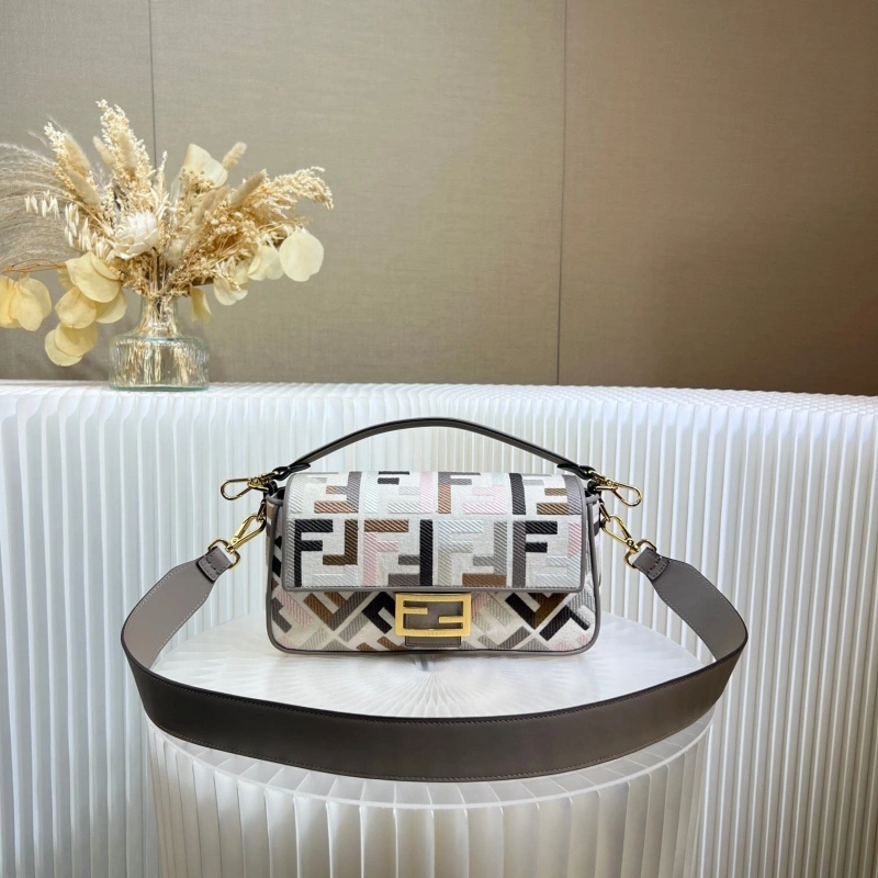 Fendi Baguette Bags 4222C-0705