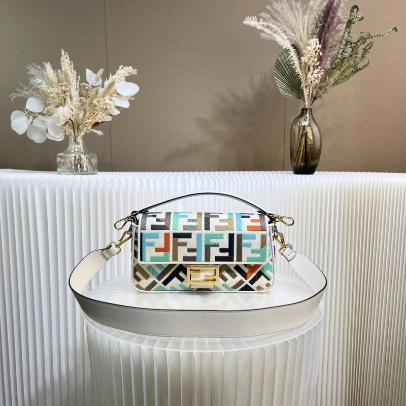 Fendi Baguette Bags 4222C-0706