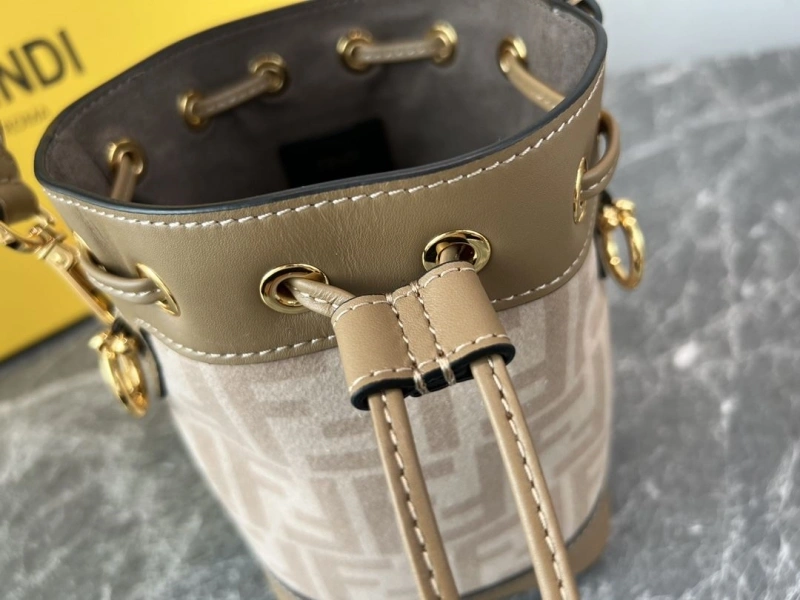 Fendi Bucket Bags 4222C-0709