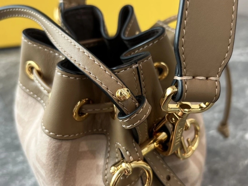 Fendi Bucket Bags 4222C-0709