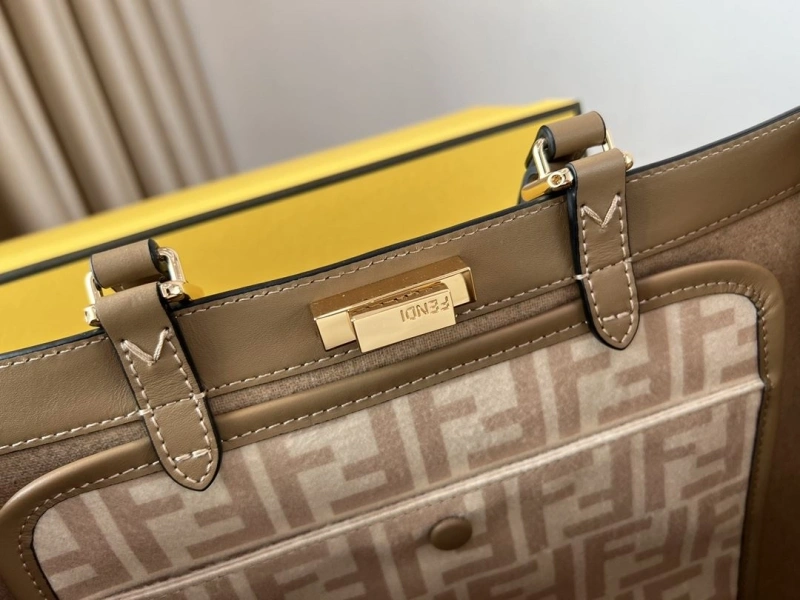 Fendi Shopping Bags 4222C-0710