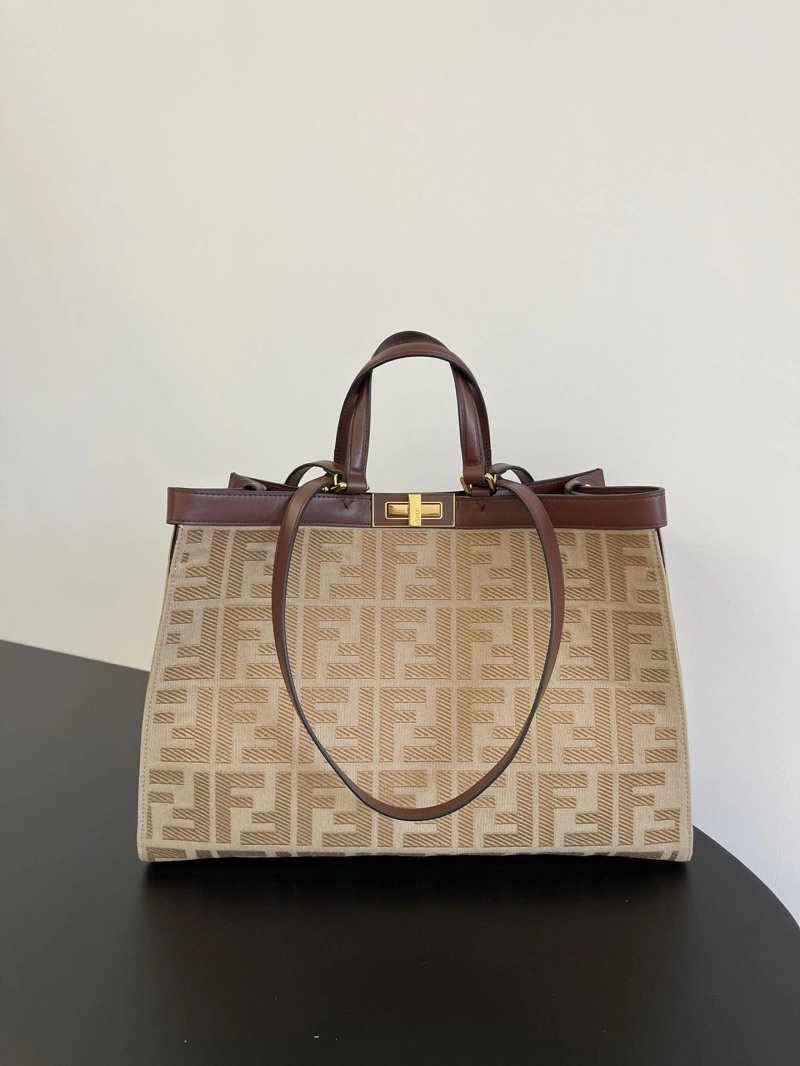 Fendi Shopping Bags 4222C-0711