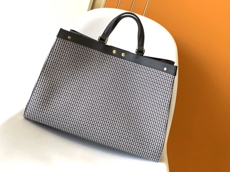 Fendi Shopping Bags 4222C-0718