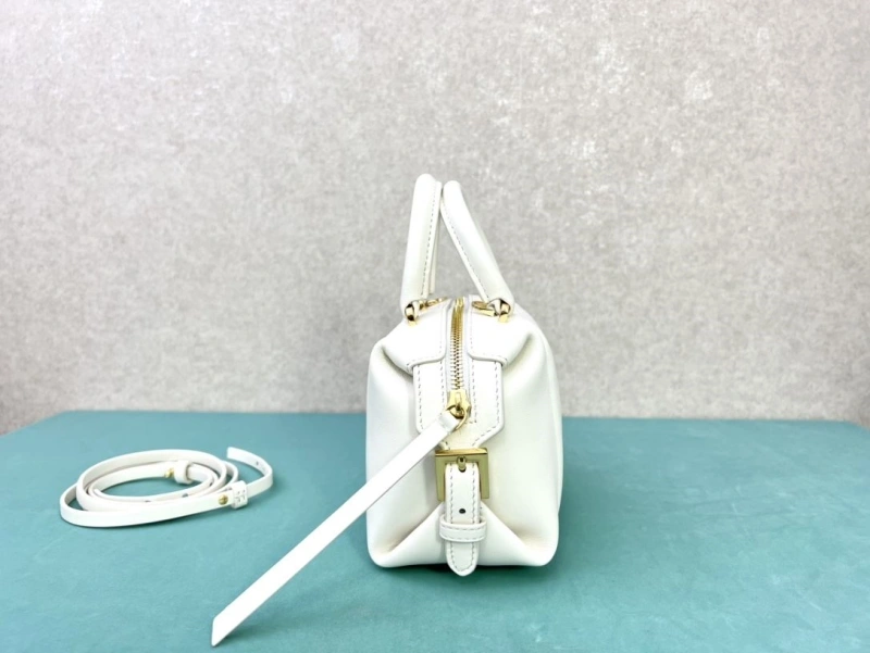 Fendi Top Handle Bags 4222C-0721