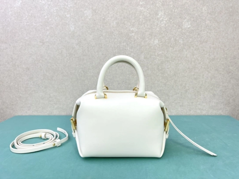 Fendi Top Handle Bags 4222C-0721