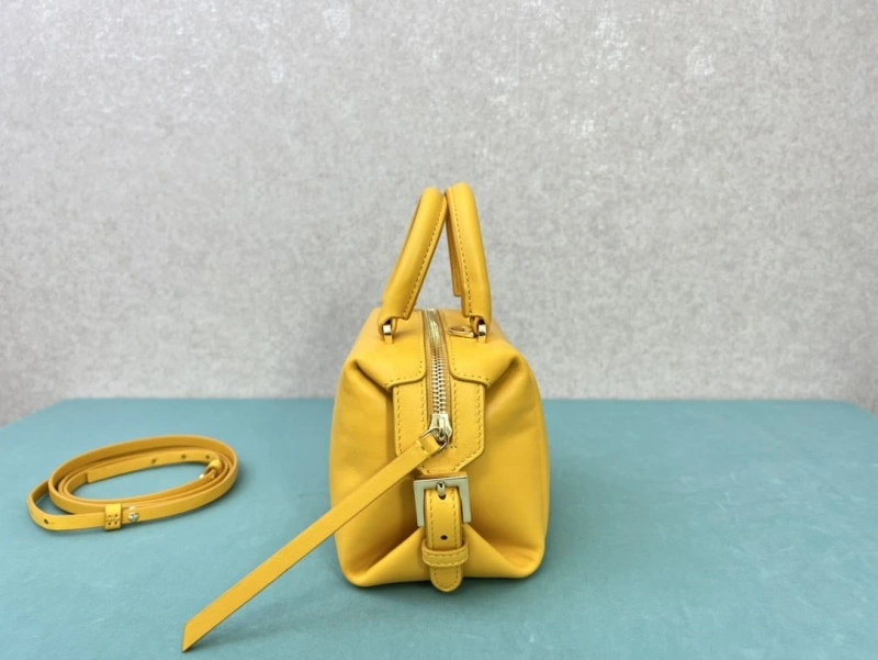 Fendi Top Handle Bags 4222C-0723