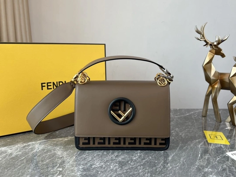Fendi Top Handle Bags 4222C-0725
