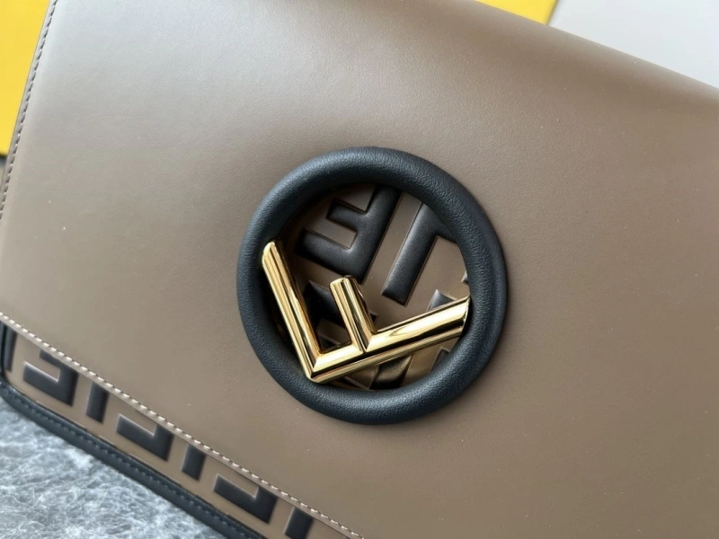 Fendi Top Handle Bags 4222C-0725