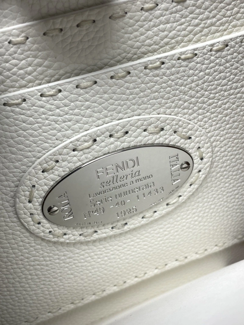 Fendi Top Handle Bags 4222C-0738