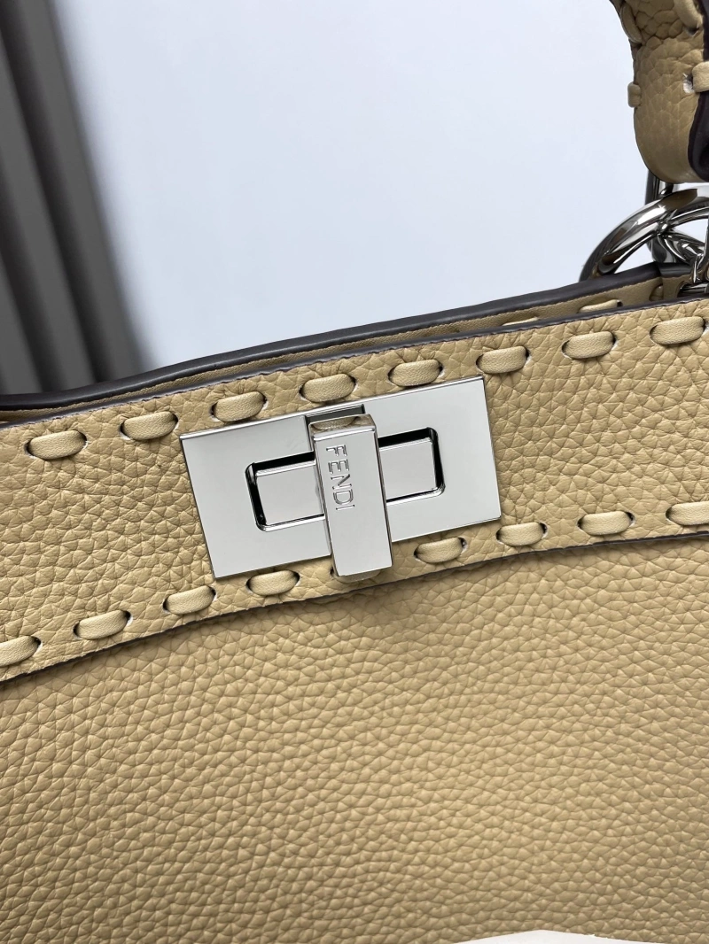 Fendi Top Handle Bags 4222C-0739