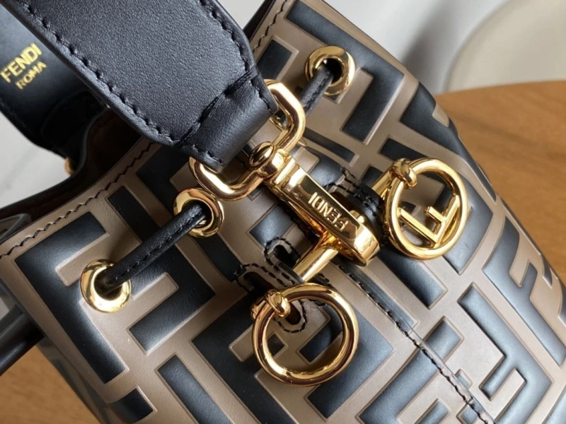 Fendi Bucket Bags 4222C-0762
