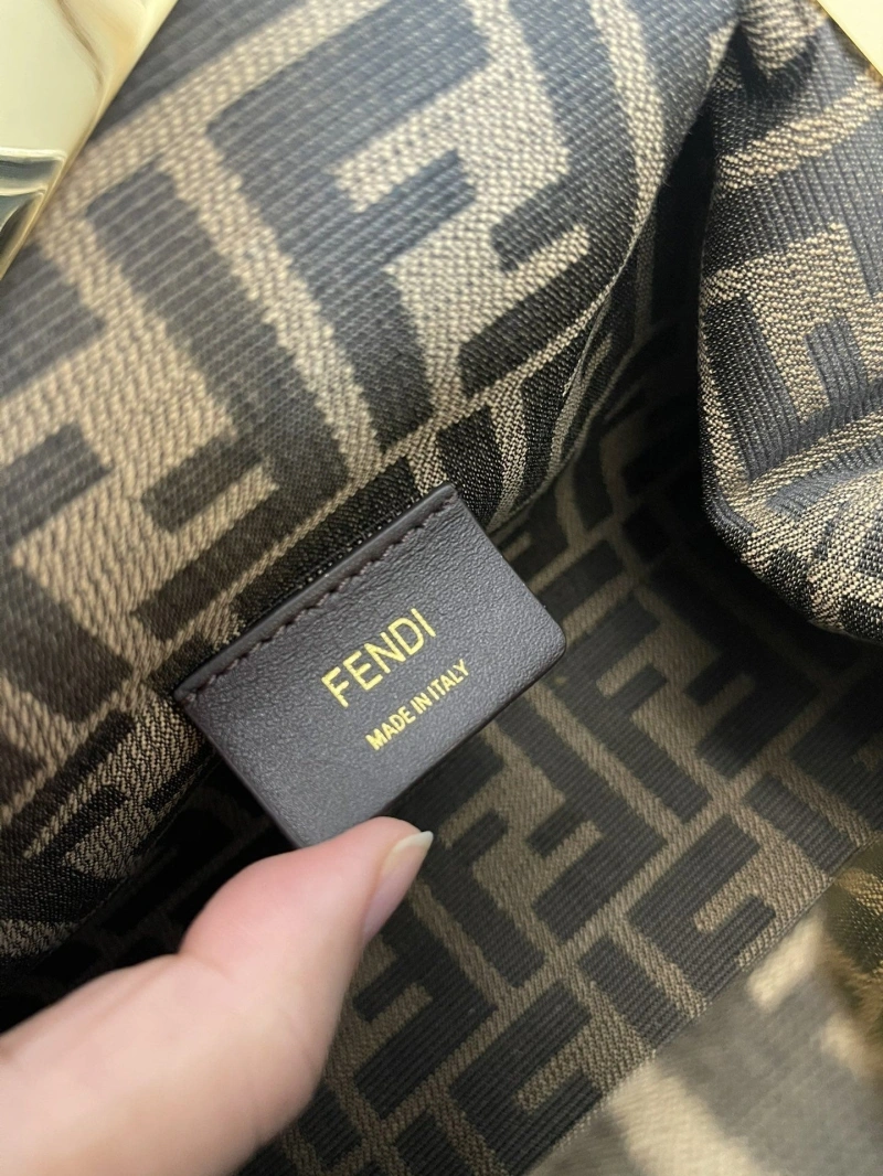 Fendi First Bags 4222C-0775