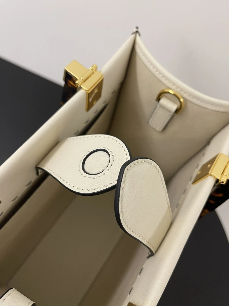 Fendi Shopping Bags 4222C-0785