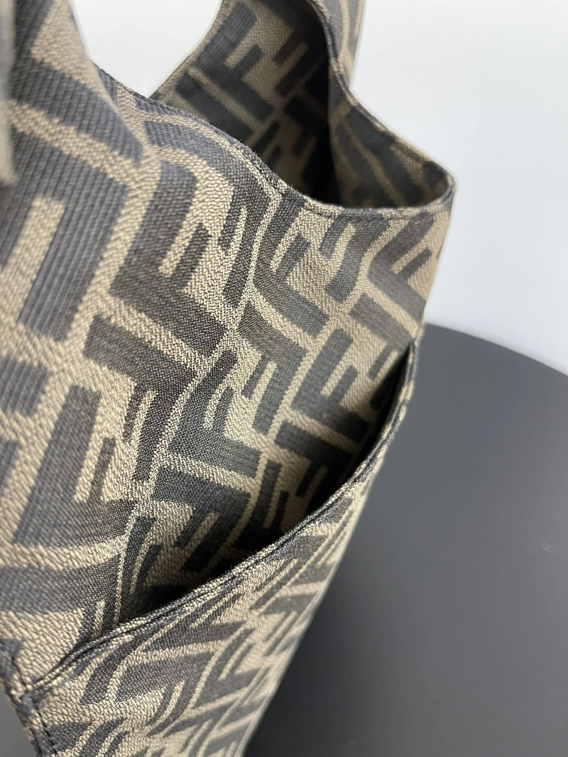 Fendi Top Handle Bags 4222C-0800