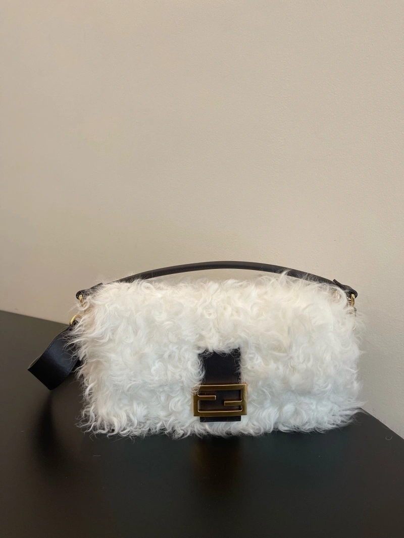 Fendi Baguette Bags 4222C-0803
