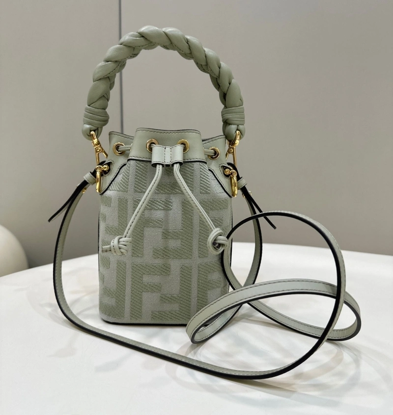Fendi Bucket Bags 4222C-0815