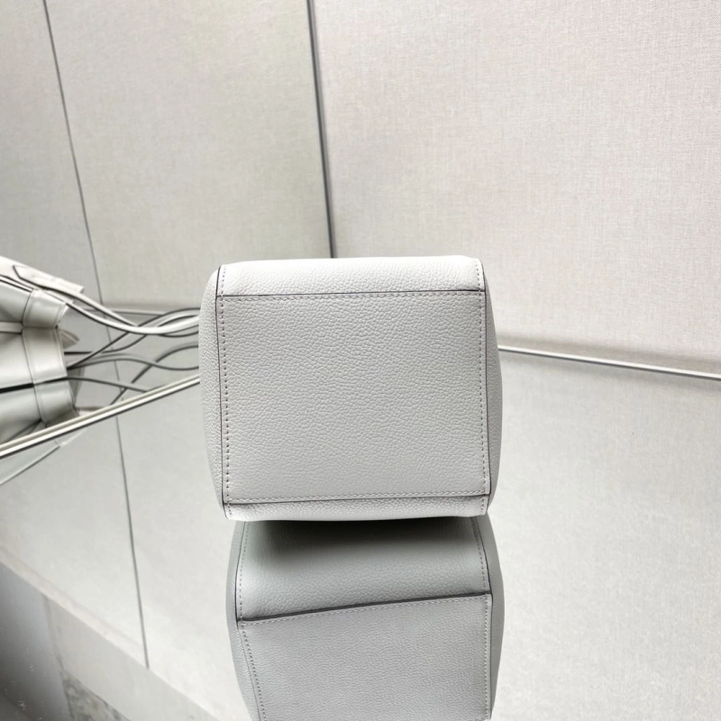 Fendi Shopping Bags 4222C-0818